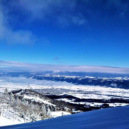 Ituka Furano e Guest House Bagian luar foto