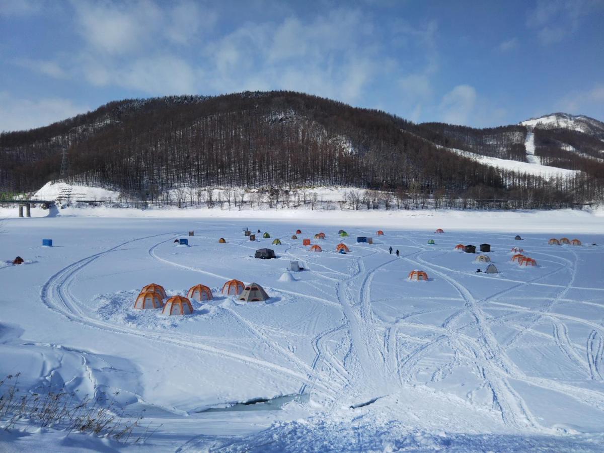 Ituka Furano e Guest House Bagian luar foto