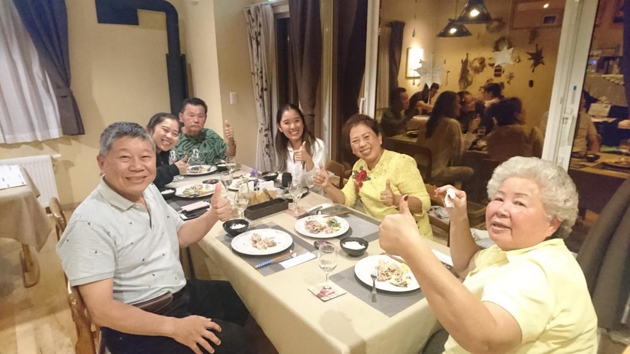 Ituka Furano e Guest House Bagian luar foto