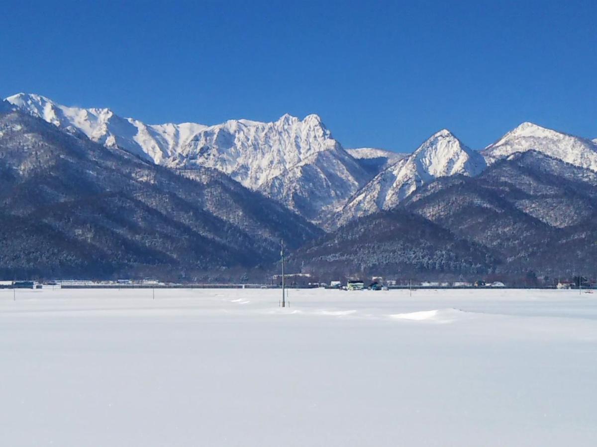 Ituka Furano e Guest House Bagian luar foto