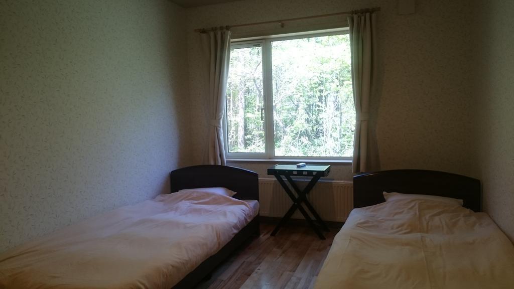 Ituka Furano e Guest House Bagian luar foto