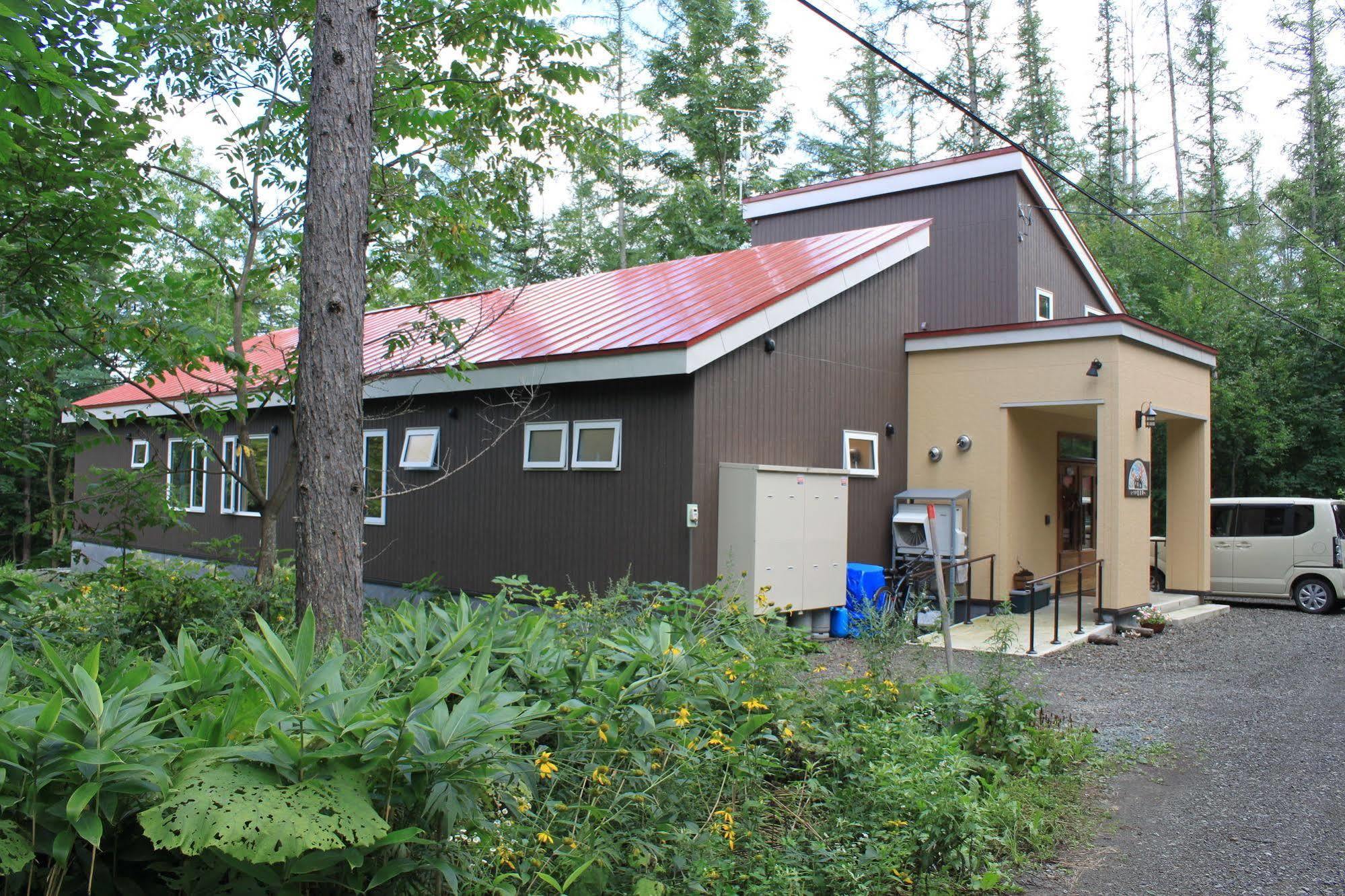 Ituka Furano e Guest House Bagian luar foto