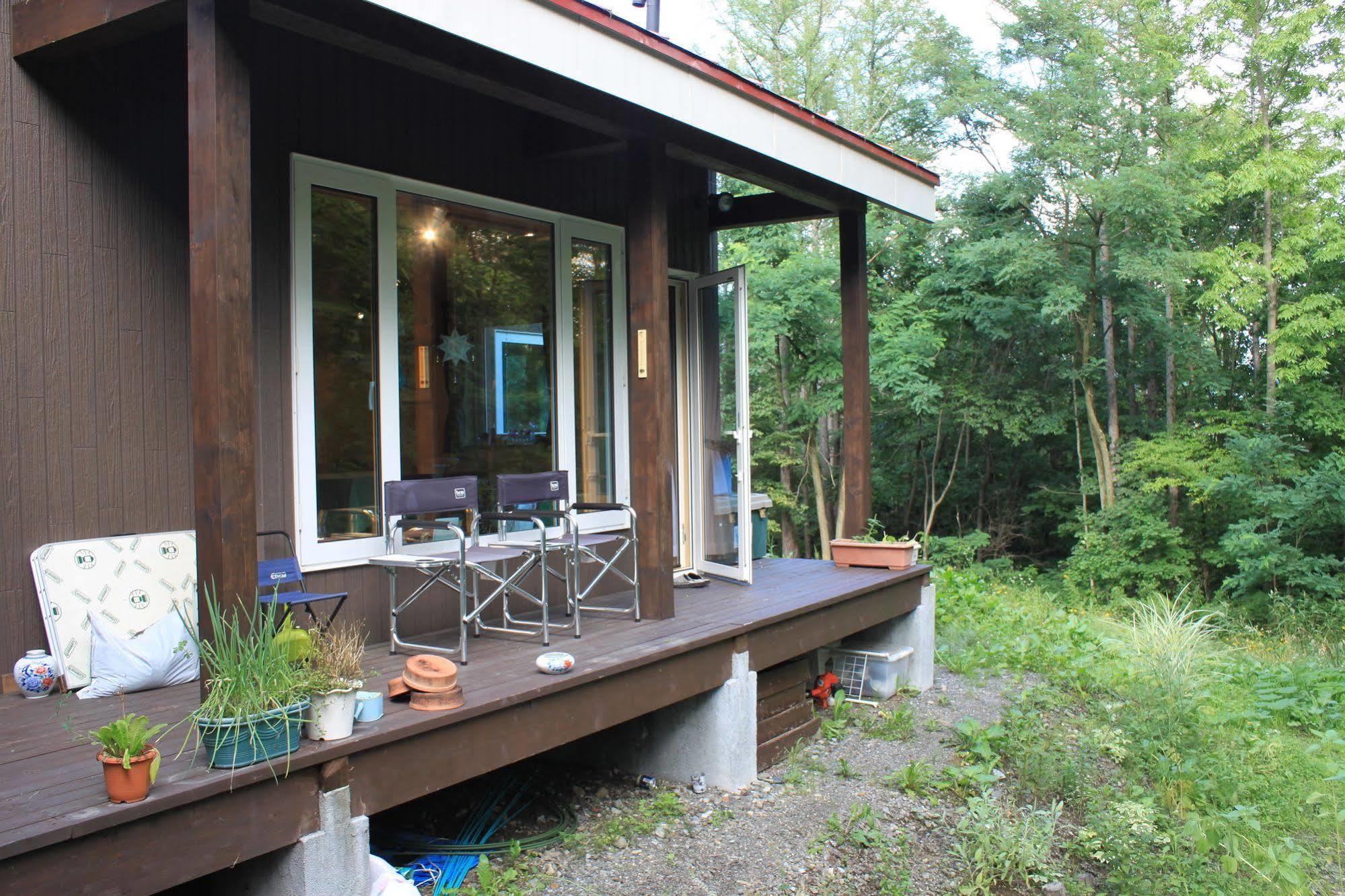 Ituka Furano e Guest House Bagian luar foto